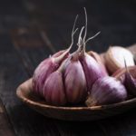 garlic_229393831.jpg